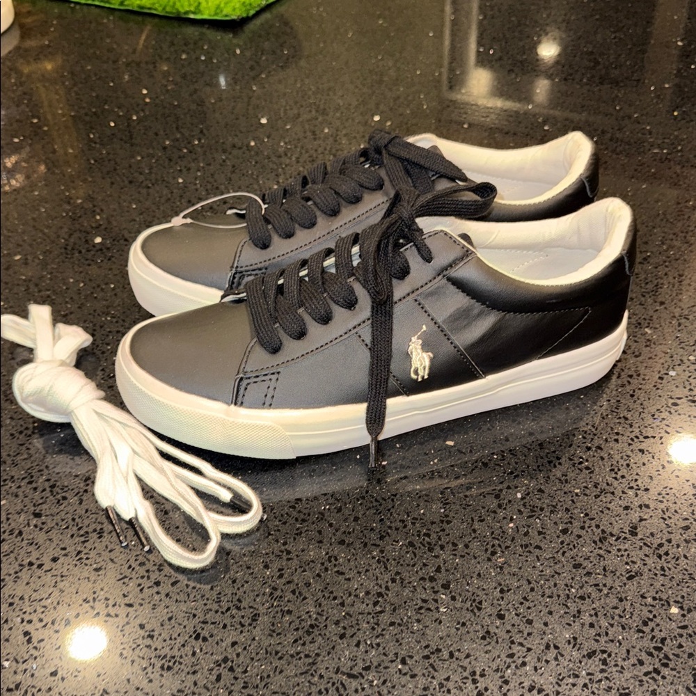 Polo by Ralph Lauren Black Leather Low-Top Sneakers Men’s 7 Women’s Size 8 1/2